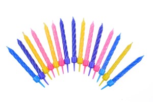 Świeczki urodzinowe kolor (15 szt.)