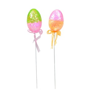 Pisanka brokatowa na piku