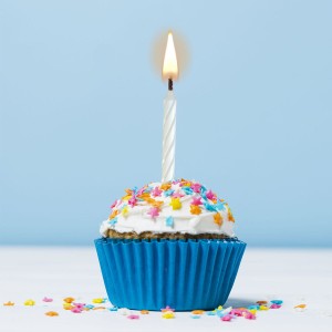 Świeczki urodzinowe białe (24 szt.)