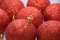 Bombki brokatowe pudełko (8 szt.) czerwone