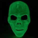 Maska świecąca w ciemności - czaszka