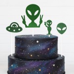 Dekoracja ciasta UFO